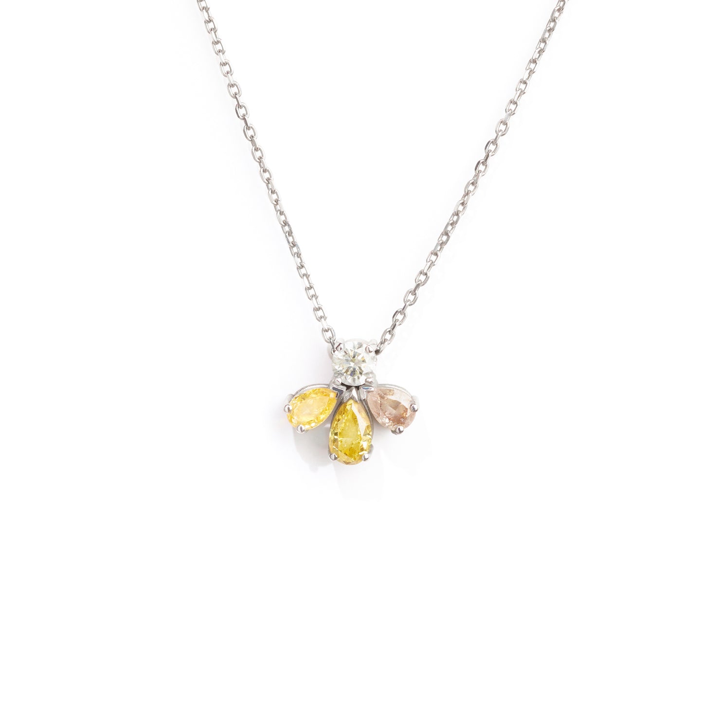 Fleur Éternelle Pendant Necklace